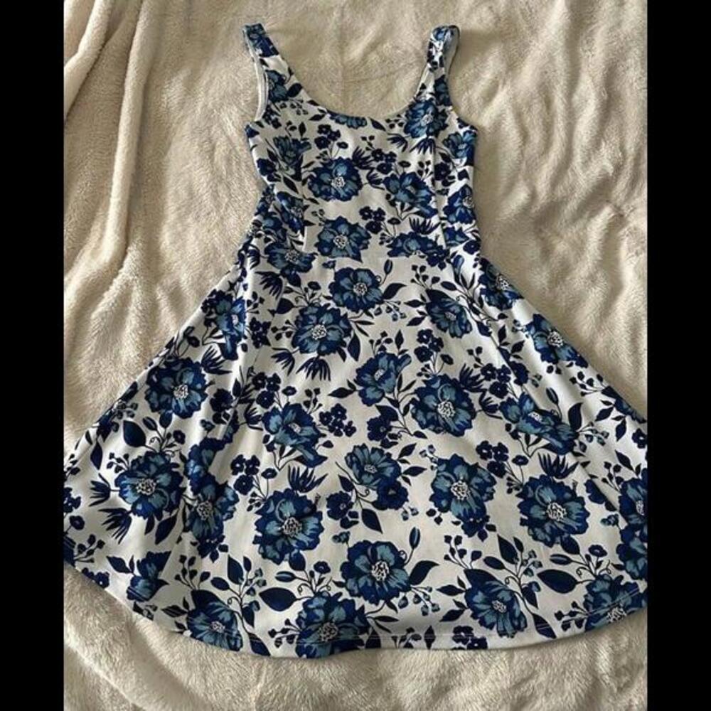 H&M Divided Blue Floral Fit & Flare Dress - Size 4